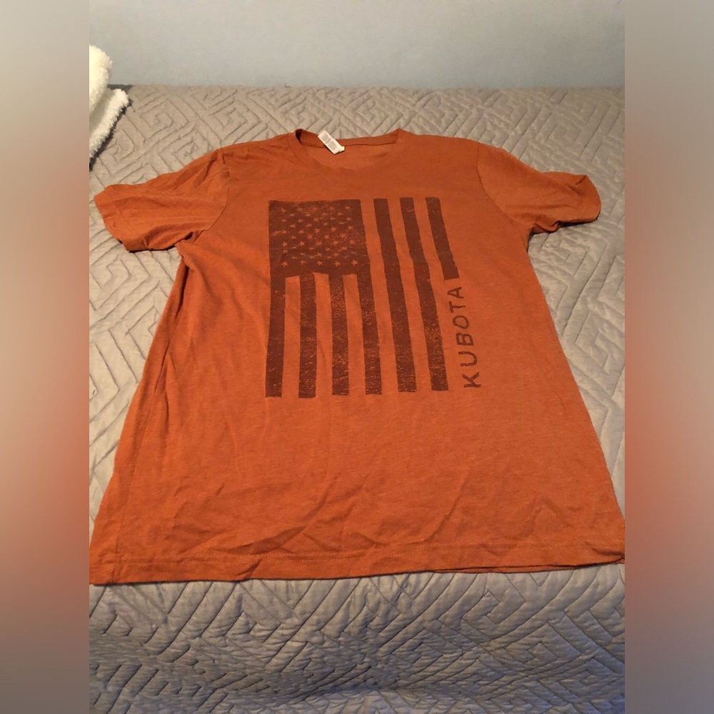 Mens tee shirt